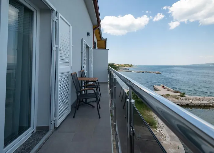 By The Sea Nevidjane, Pasman - 323 *